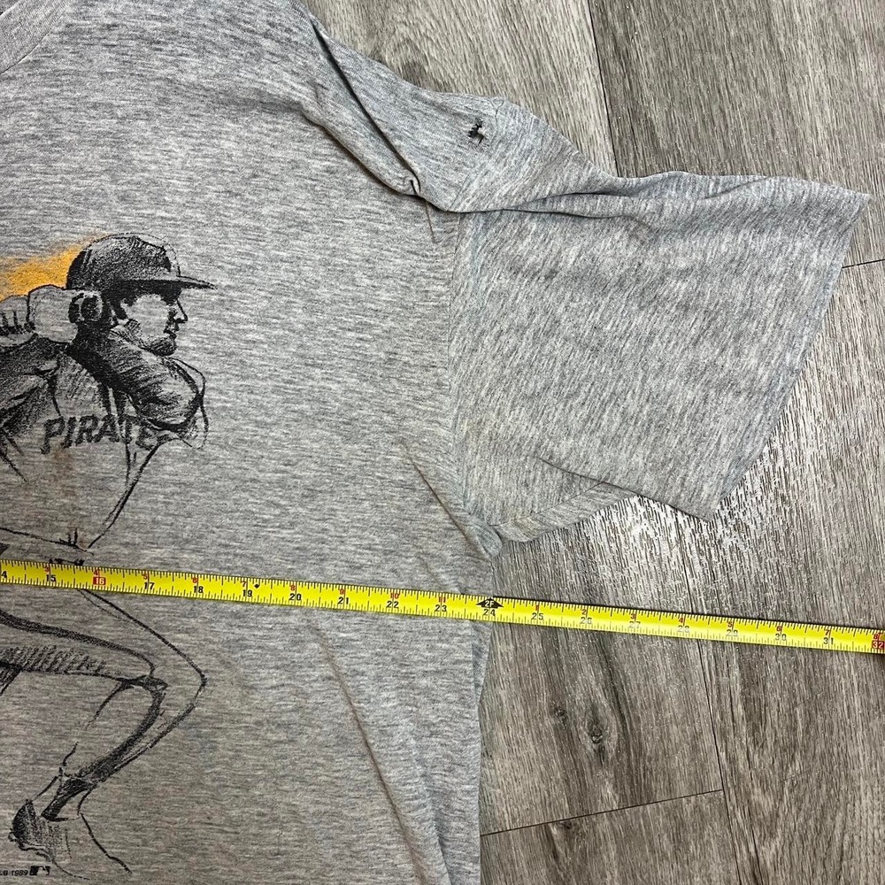 Vintage Distressed Pittsburgh Pirates Grey Graphic Tee XL - Picture 7 of 8